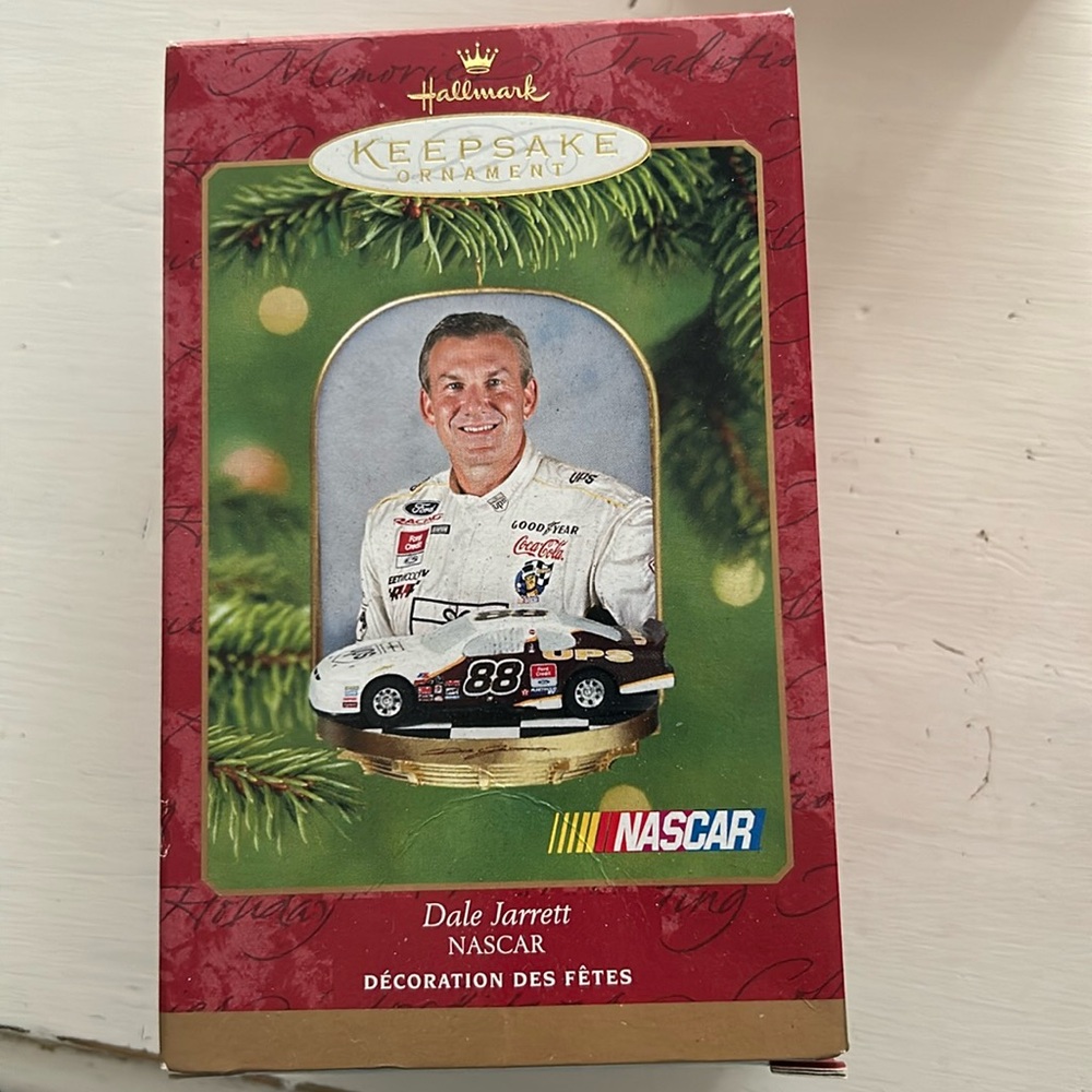Dale Jarrett NASCAR Hallmark Keepsake Ornament 2001 New with Box